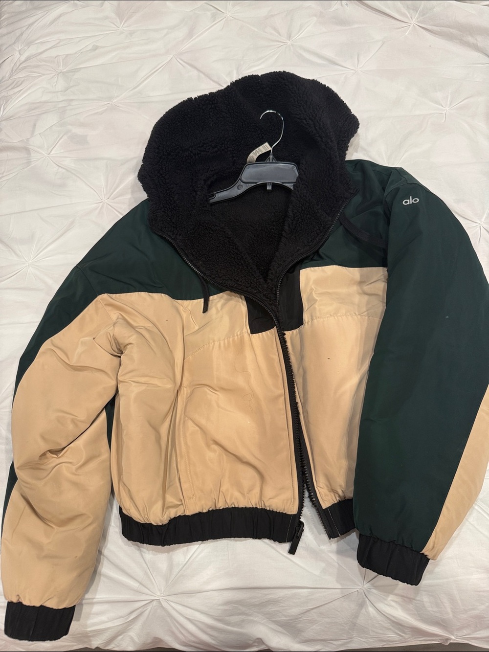 ALO Yoga Women’s Colorblock Puffer Jacket in Beige, Dark Green & Black